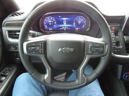 Summit White 2023 Chevrolet Tahoe 4WD Z71