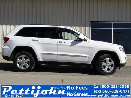 Bright White Clearcoat 2013 Jeep Grand Cherokee Laredo