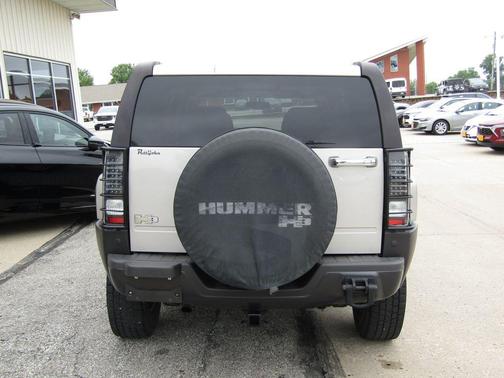 Boulder Gray Metallic 2007 Hummer H3 Base