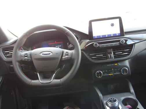 Black Metallic 2025 Ford Escape ST-Line