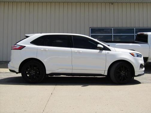 2023 Ford Edge ST Line