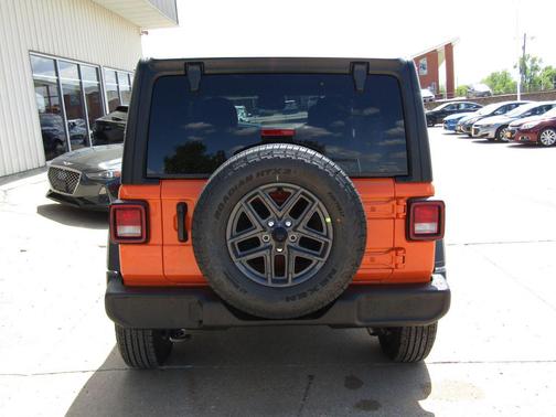 Joose 2026 Jeep Wrangler Sport