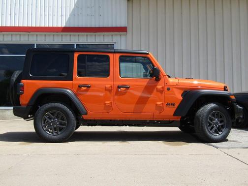 Joose 2026 Jeep Wrangler Sport