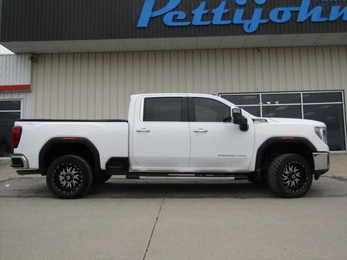 2021 GMC Sierra 2500 SLT