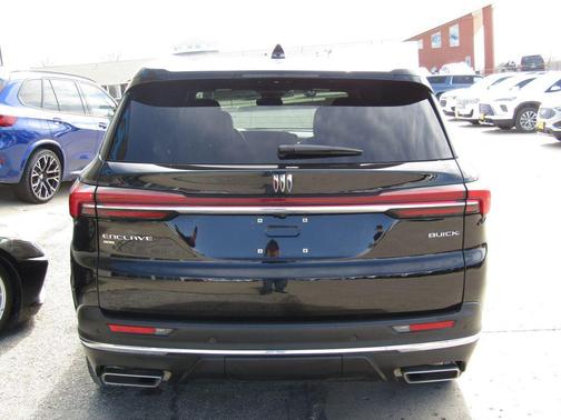 2025 Buick Enclave Preferred FWD