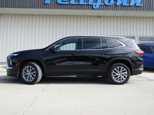 2025 Buick Enclave Preferred FWD