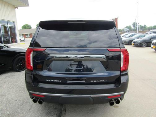Midnight Blue Metallic 2024 GMC Yukon Denali Ultimate