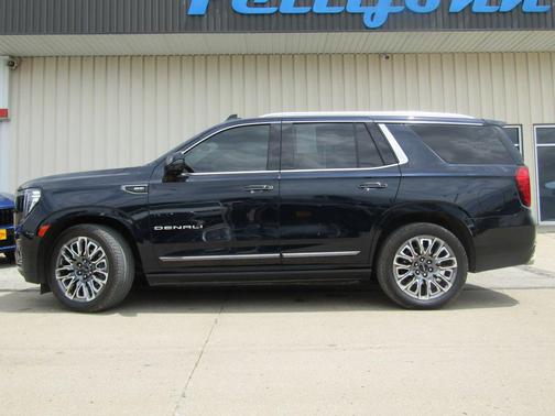 Midnight Blue Metallic 2024 GMC Yukon Denali Ultimate