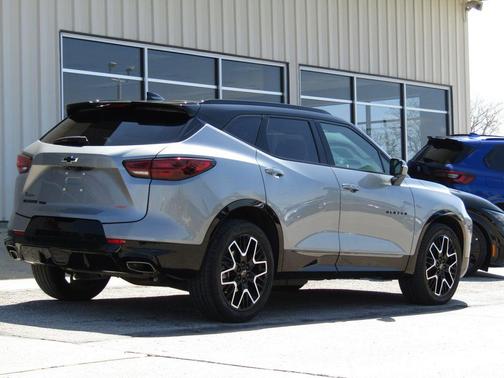Sterling Gray Metallic 2024 Chevrolet Blazer RS