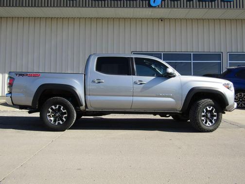 2021 Toyota Tacoma V6