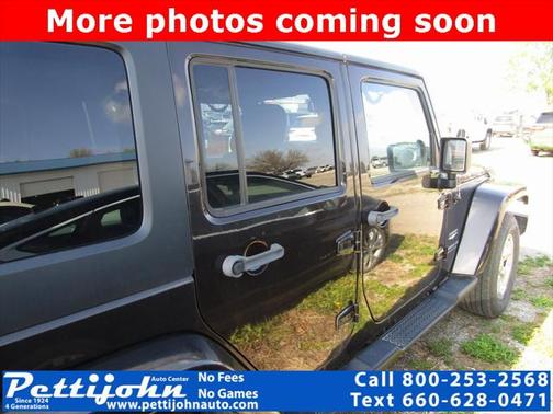 2013 Jeep Wrangler Unlimited Sahara
