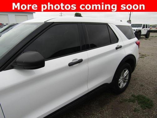 Oxford White 2023 Ford Explorer Base
