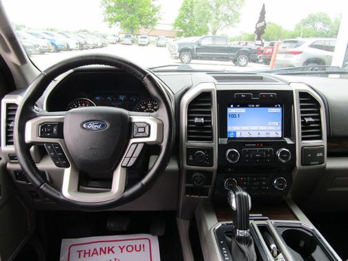 White Platinum Metallic Tri-Coat 2018 Ford F-150 Lariat