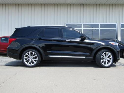 2021 Ford Explorer Platinum