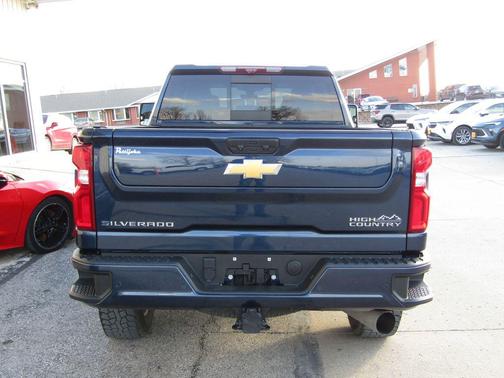 2022 Chevrolet Silverado 3500 High Country
