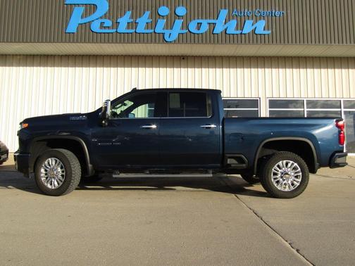 2022 Chevrolet Silverado 3500 High Country