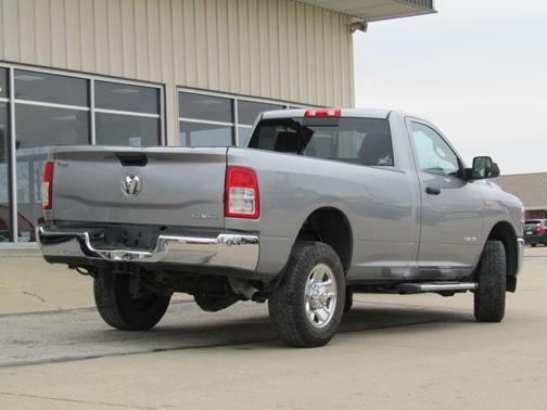 2020 RAM 2500 Tradesman Regular Cab 4X4 8' Box