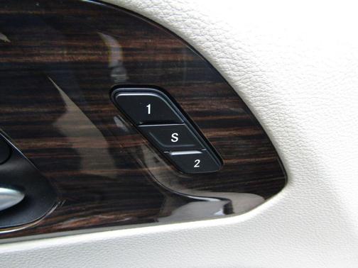 Granite Crystal Metallic Clearcoat 2023 Chrysler Pacifica Limited