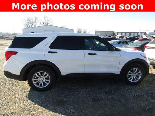 2021 Ford Explorer Base