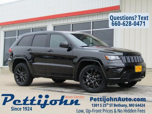 2022 Jeep Grand Cherokee Laredo