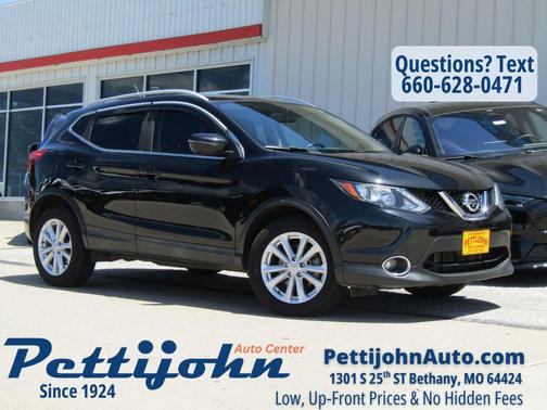 Magnetic Black 2017 Nissan Rogue Sport SL