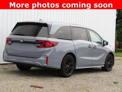 Sonic Gray Pearl 2025 Honda Odyssey Sport-L