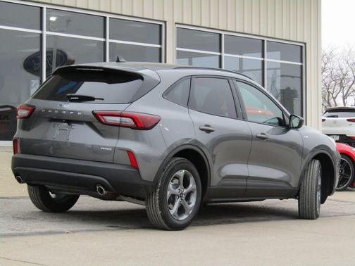 2026 Ford Escape ST-Line