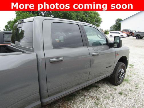 Ceramic Gray Clearcoat 2026 RAM 3500 Laramie Crew Cab 4x4 8' Box