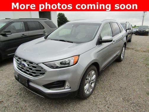 Iconic Silver Metallic 2020 Ford Edge Titanium