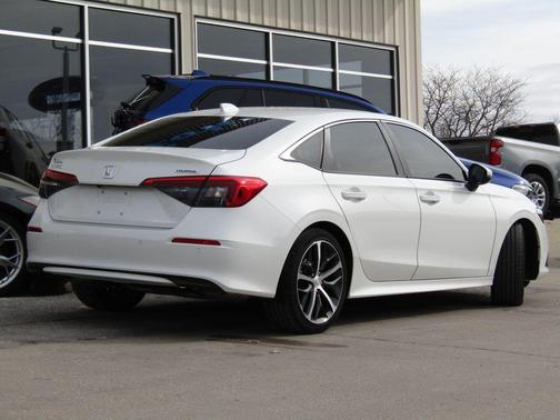 2024 Honda Civic Touring