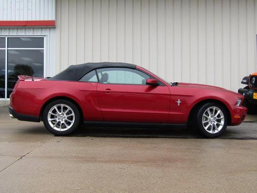 2011 Ford Mustang V6 Premium