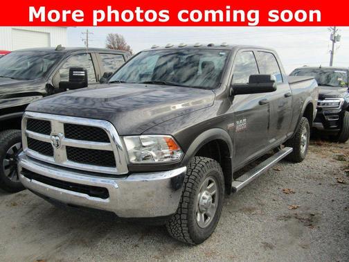 2017 RAM 2500 Tradesman Crew Cab 4x4 6'4' Box