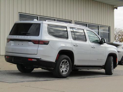 2022 Jeep Wagoneer Series I 4x4