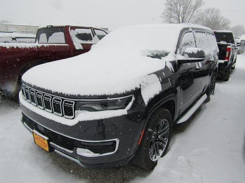 2022 Jeep Wagoneer Series III 4x4