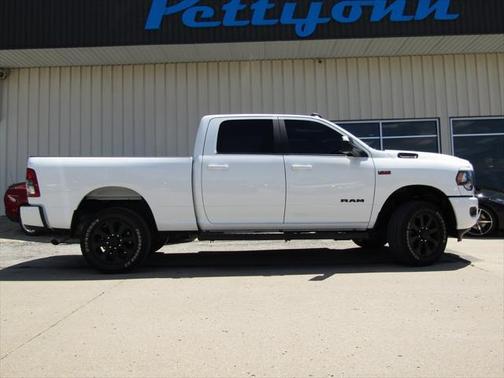 2022 RAM 2500 Big Horn Crew Cab 4x4 6'4' Box