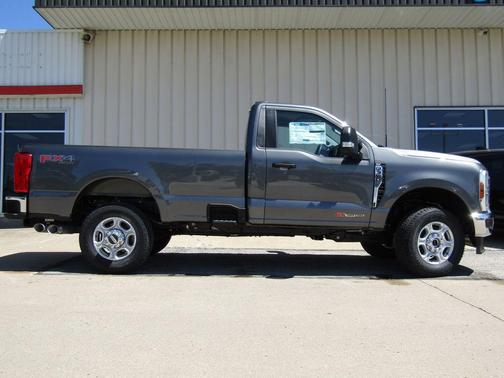 Carbonized Gray Metallic 2026 Ford F-350 XLT