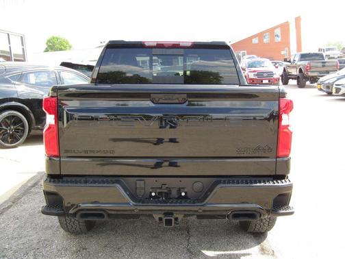 Black 2026 Chevrolet Silverado 1500 High Country