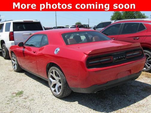 2015 Dodge Challenger SXT Plus
