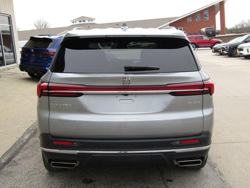 2025 Buick Enclave Preferred FWD