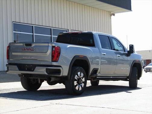 2024 GMC Sierra 2500 Denali