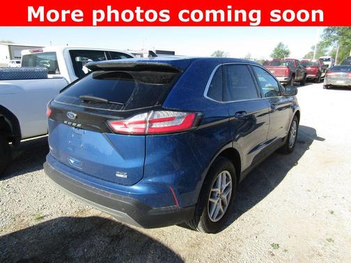 Atlas Blue Metallic 2024 Ford Edge SEL