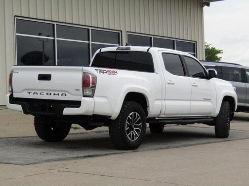 2020 Toyota Tacoma TRD Sport