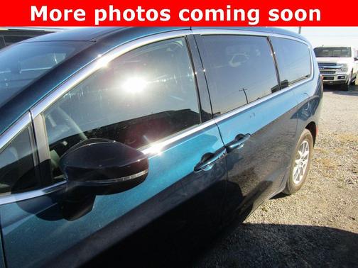 2025 Chrysler Pacifica L