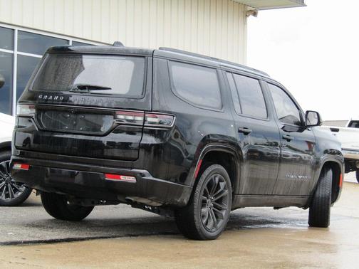 2022 Jeep Grand Wagoneer Series II Obsidian 4x4