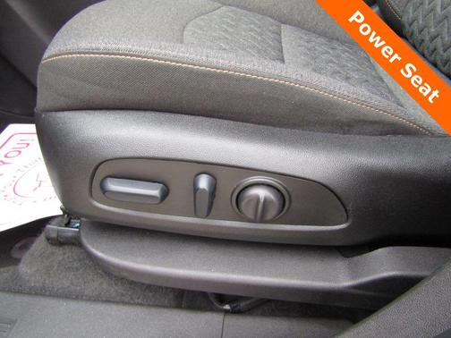 Sterling Gray Metallic 2024 Chevrolet Equinox 1LT