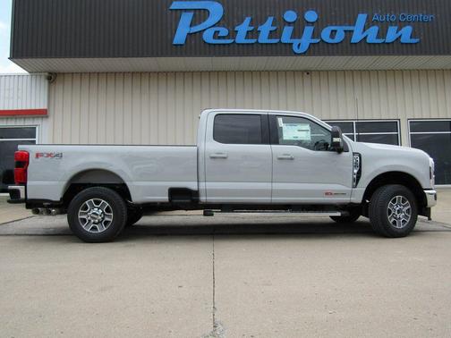 Avalanche 2026 Ford F-350 Lariat