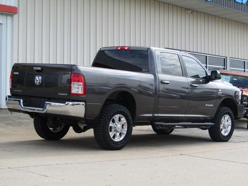 2019 RAM 2500 Big Horn Crew Cab 4x4 6'4' Box