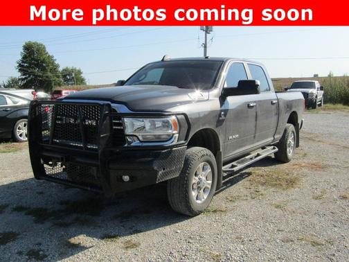2019 RAM 2500 Big Horn Crew Cab 4x4 6'4' Box