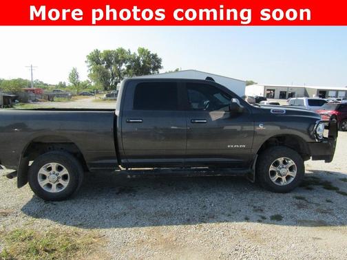 2019 RAM 2500 Big Horn Crew Cab 4x4 6'4' Box