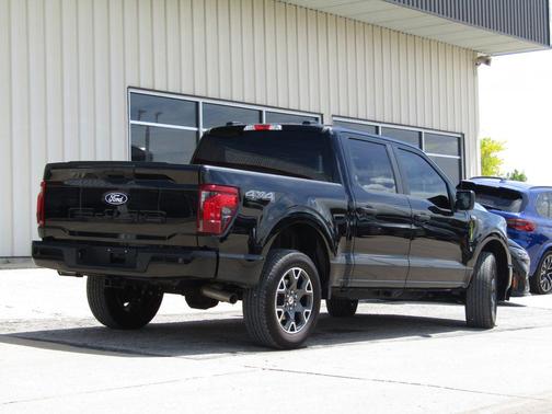Agate Black Metallic 2025 Ford F-150 STX